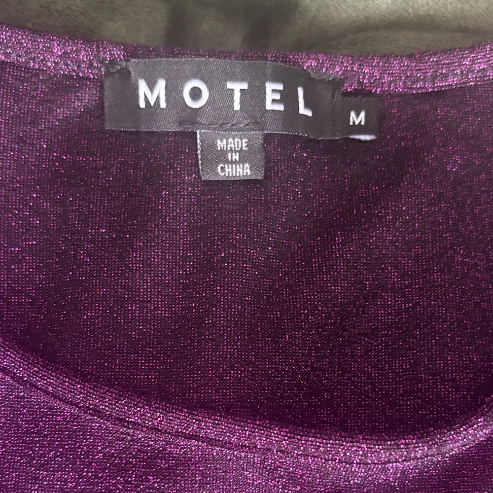 Motel Shimmery Plum Metallic cut out mini dress 🖤😎 - Picture 2 of 4